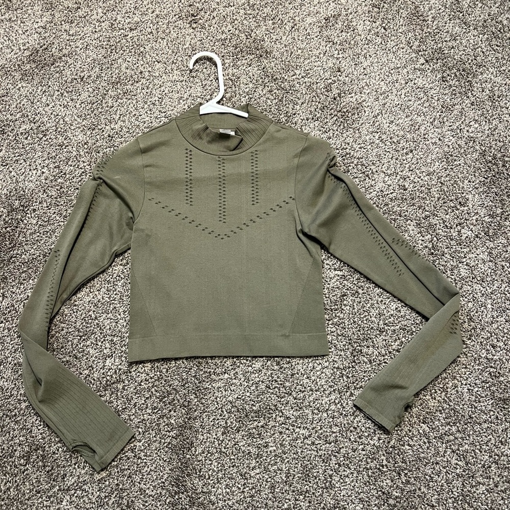 Old Navy Sage Long Sleeve Top